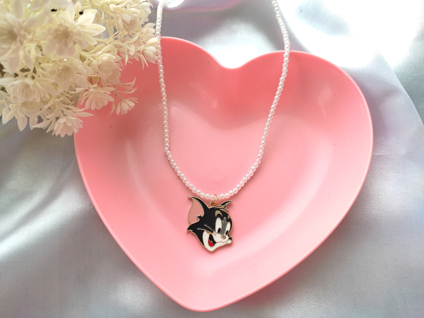 Stylish trendy Cute Tom and Jerry white pearl necklace for Best friends Forever