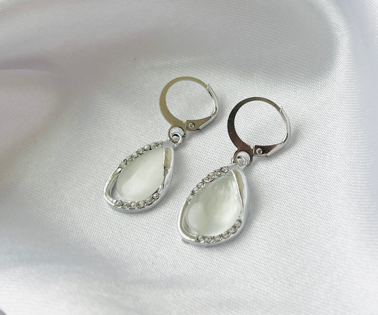 Trendy Silver Raindrop AD charm Hoop earrings for women and girls