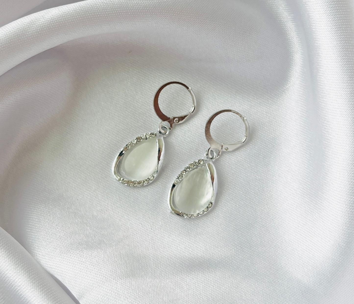 Trendy Silver Raindrop AD charm Hoop earrings for women and girls