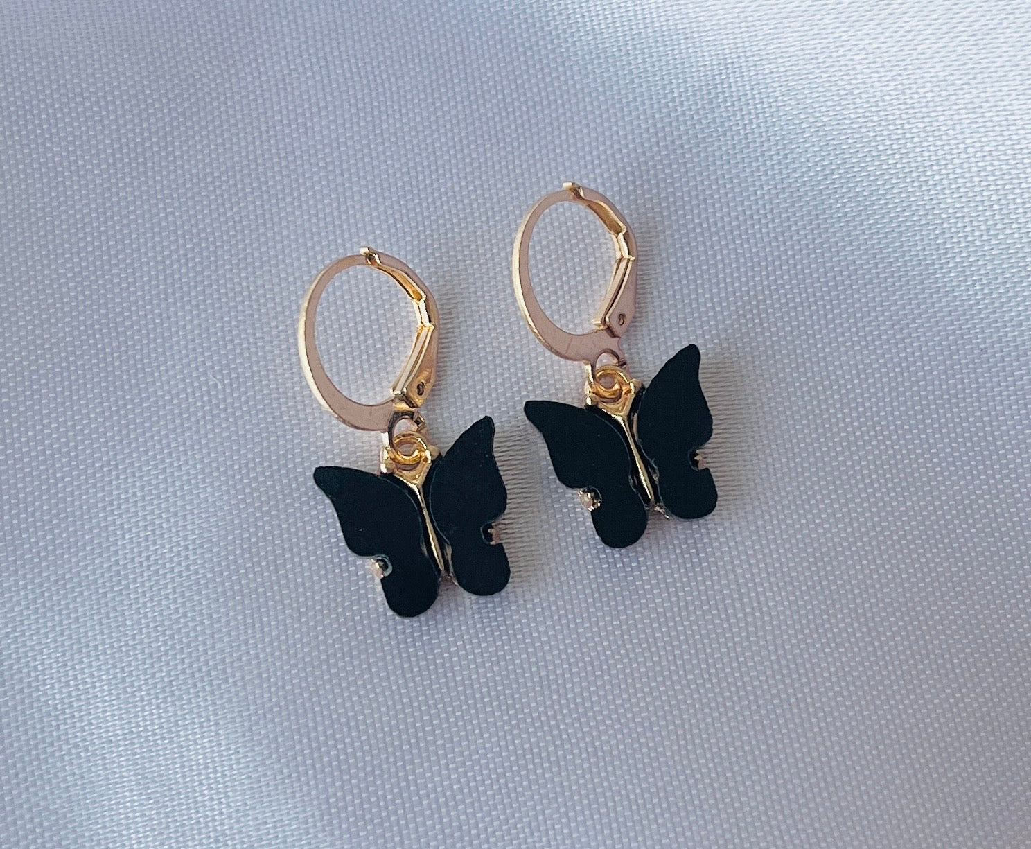 NEWEI Cute Butterfly Dangle Earrings For Women & Girls - Acrylic Charm Earrings, Hypoallergenic Gift